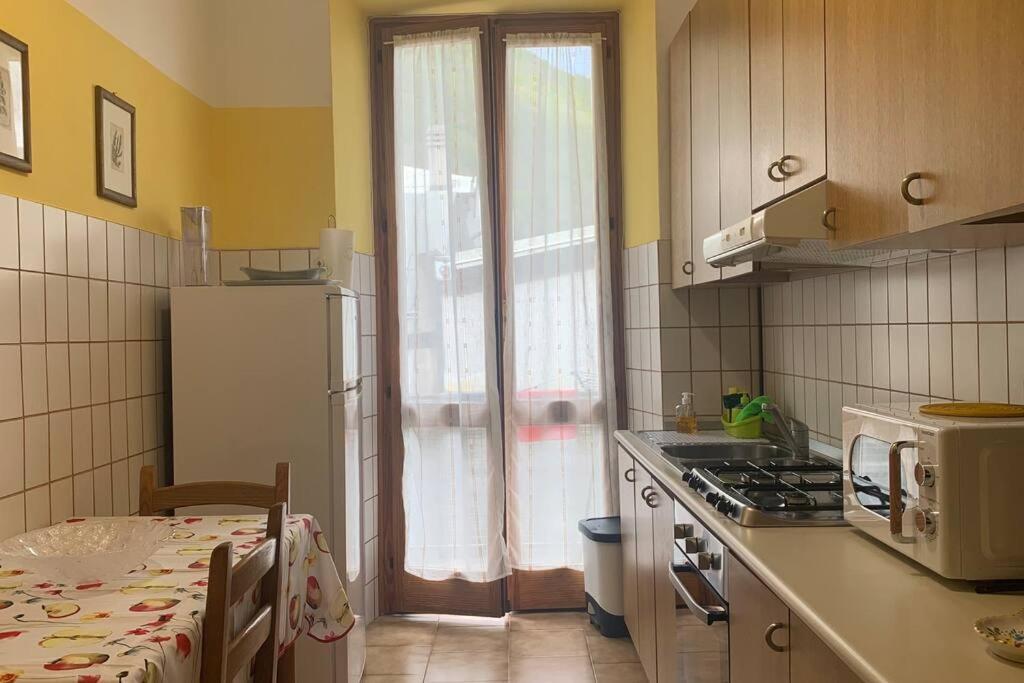La Casa Del Nonno Apartment Omegna Exterior photo